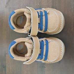 Stride rite baby boy shoes size 4